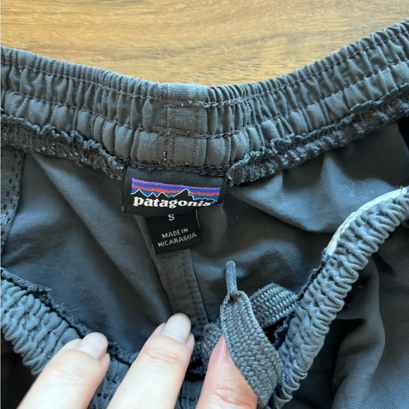 Patagonia Netplus Shells Baggies Shorts in Forge Grey Size S #0601 - Picture 2 of 5